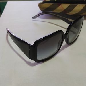 Burberry sunglasses